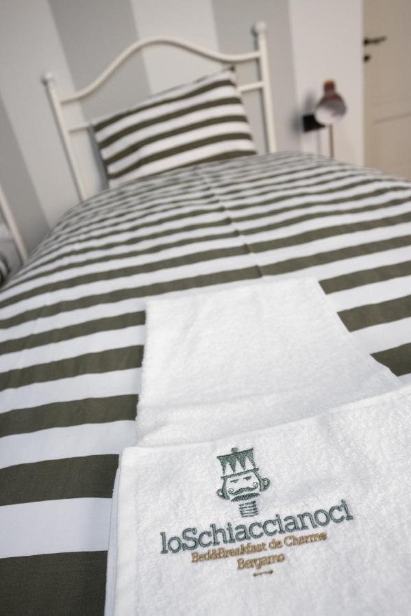 Lo Schiaccianoci Bed&Breakfast De Charme Scanzorosciate Exterior foto