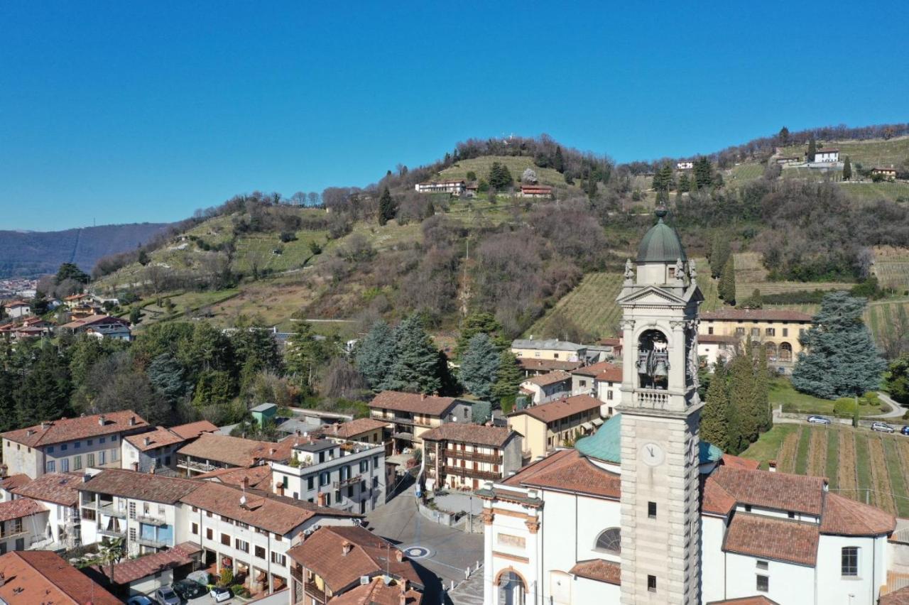 Lo Schiaccianoci Bed&Breakfast De Charme Scanzorosciate Exterior foto