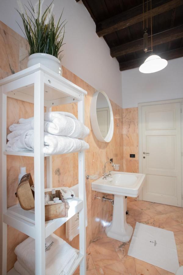 Lo Schiaccianoci Bed&Breakfast De Charme Scanzorosciate Exterior foto